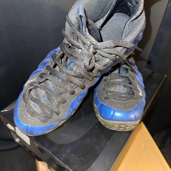 Nike Air Foamposite One XX Blue and Black Sneakers - Picture 5 of 5